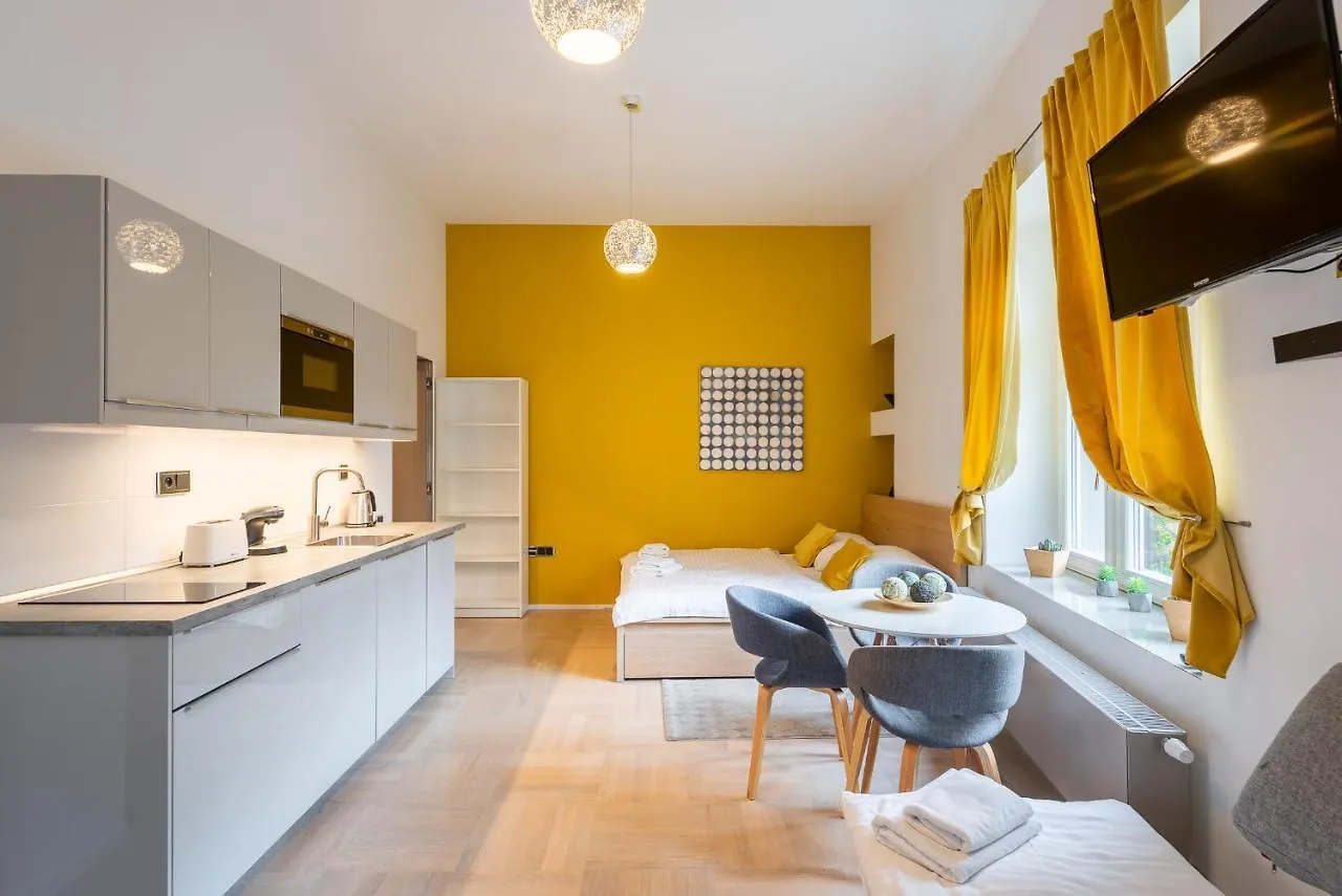 Prague Spirit Apartment 0*,